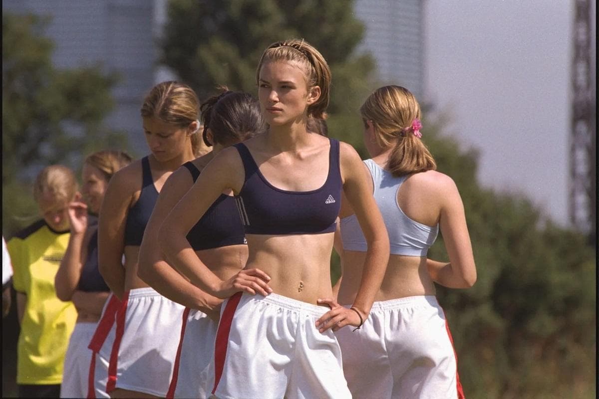 "Sognando Beckham" (2002)