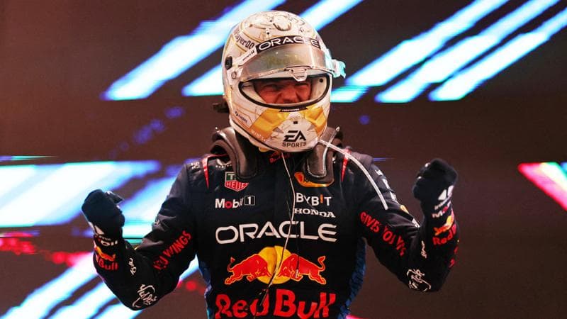 Max Verstappen esulta al termine della gara