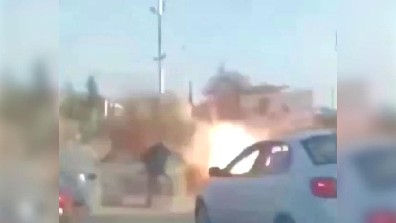 Siria, Aleppo sconvolta dagli scontri: spari ed esplosioni tra le auto in coda