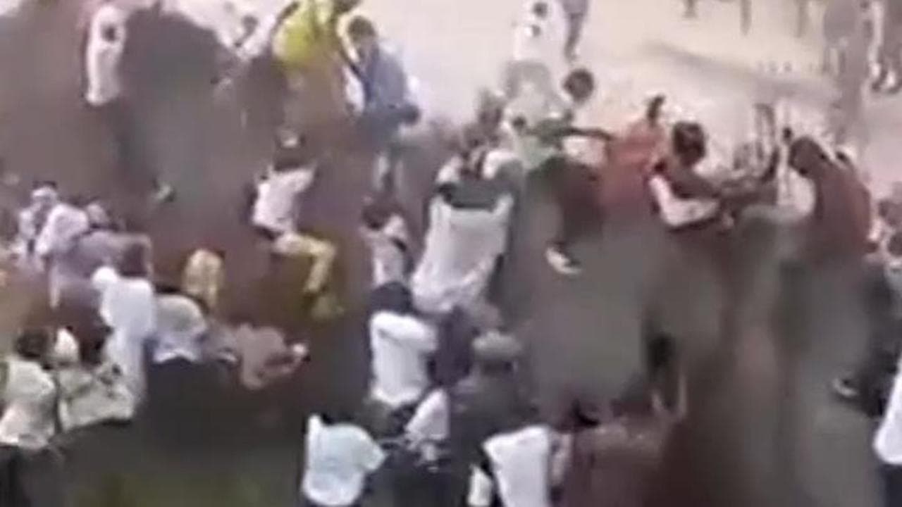 Guinea, almeno cinquanta morti negli scontri tra tifosi durante una partita di calcio