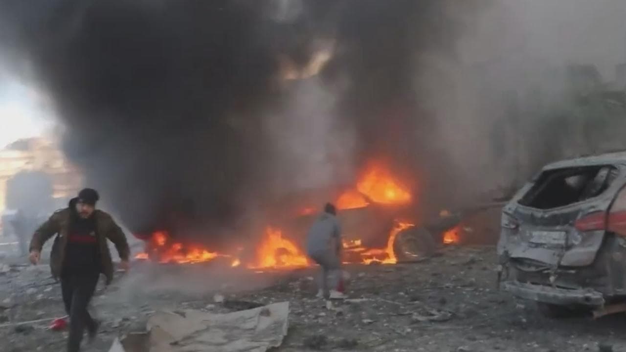 Siria, bombardato dai russi un ospedale a Idlib