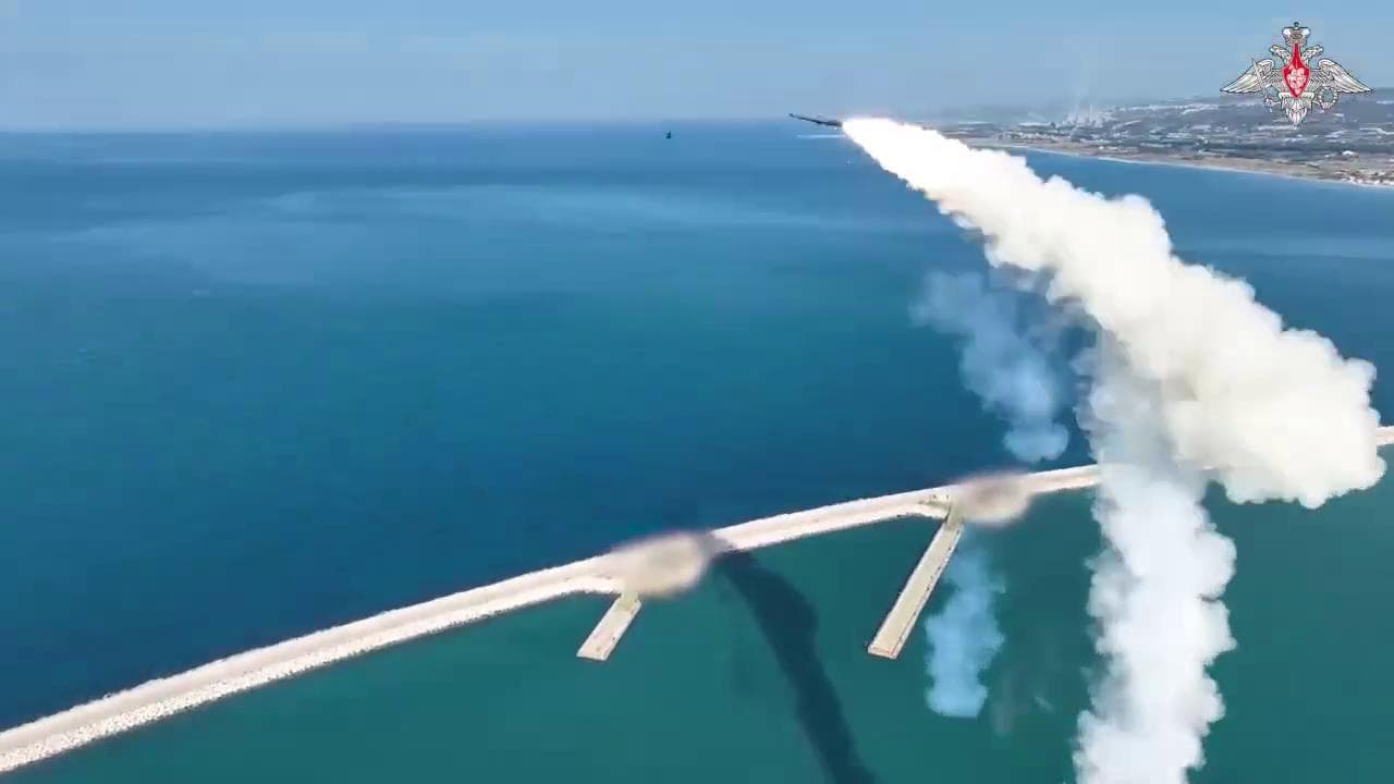 Missili ipersonici lanciati nel mediterraneo, il monito siriano di Putin