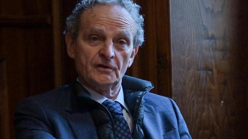 Lazar: “Marine irresponsabile vuole l’Eliseo prima del processo ma danneggia la Francia e la Ue”