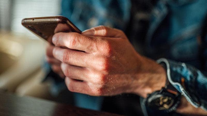 Tinder racconta Tinder: “Basta incontri, oggi si cercano relazioni più stabili”