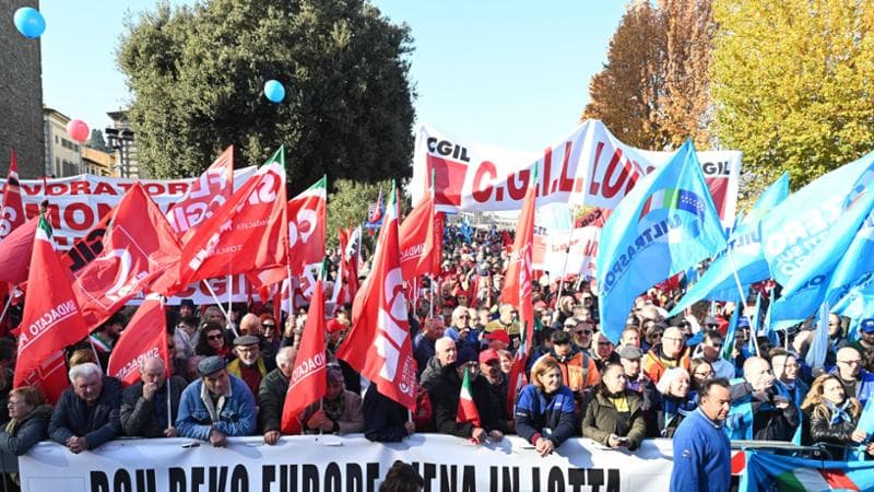 FIRENZE - manifestazione sindacale a Firenze per sciopero nazionale.Andrea Ruggeri/CGE Fotogiornalismo