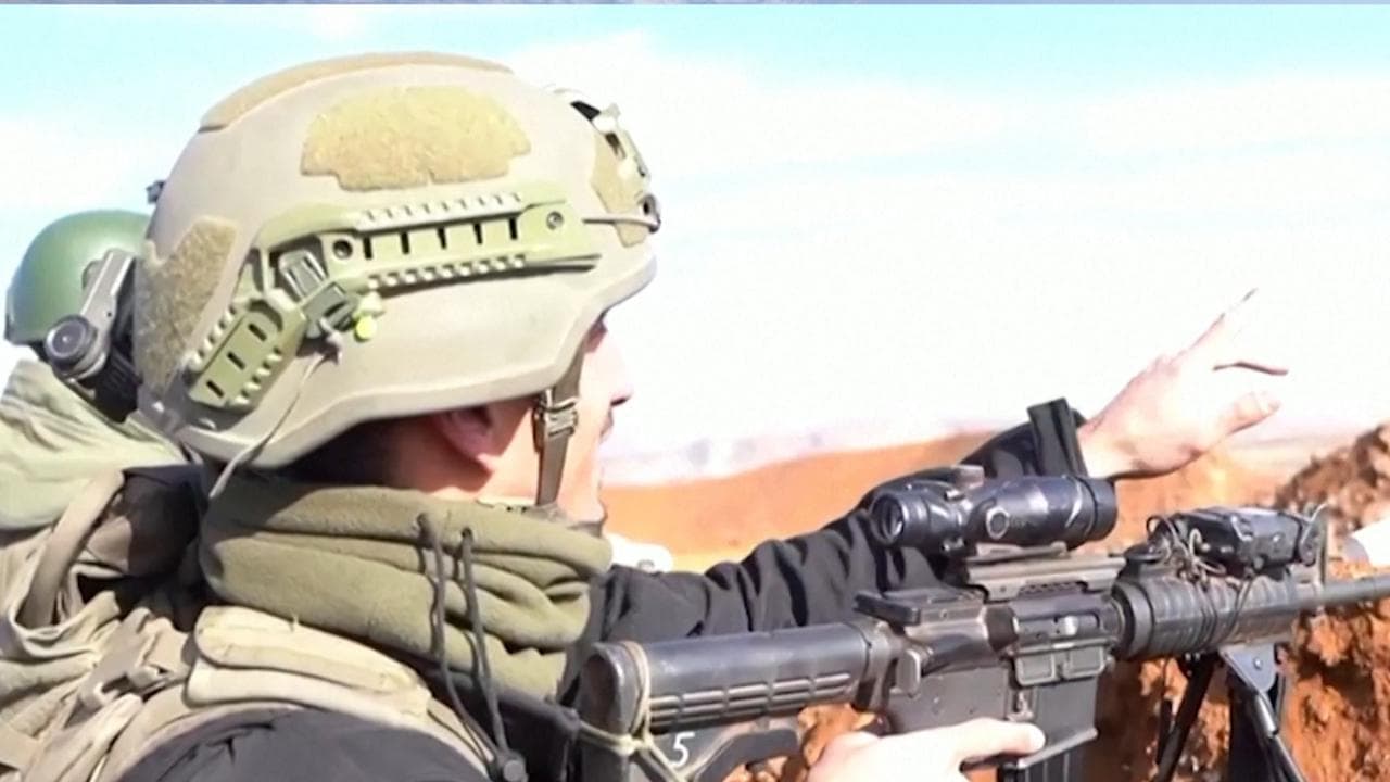 Siria, l'esercito di Israele invia rinforzi ai confini: "Pronti a ogni scenario"