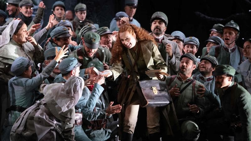 “La chiamiamo solo la Forza”, scaramanzia e superstizione alla prima della Scala
