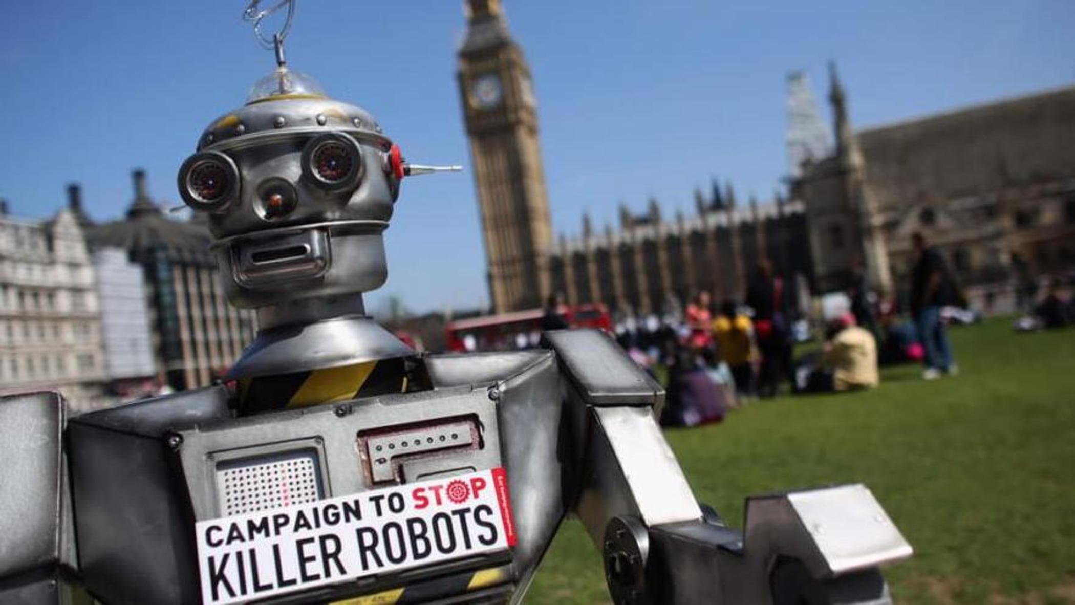 Silahlar, katil robotlar: BM, ölümcül otonom silahların kullanımını sınırlamak (yasaklamak değil) yönünde oy kullandı