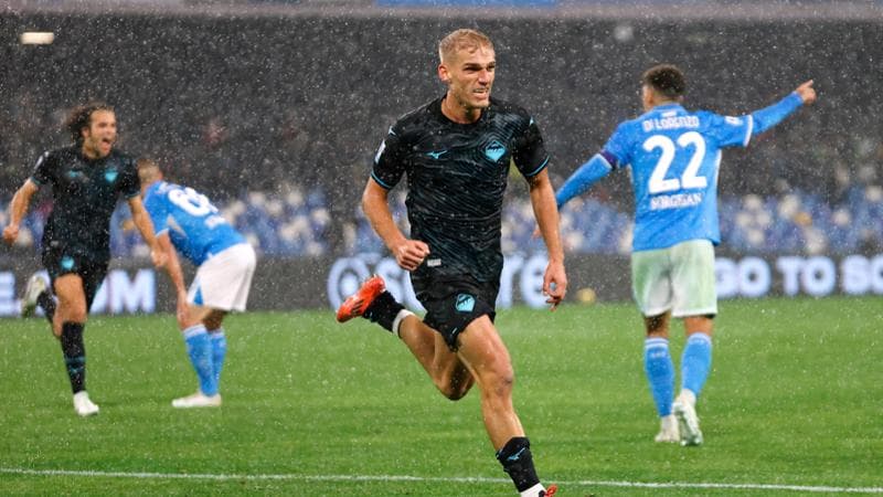 L'esultanza di Isaksen dopo il gol vittoria
