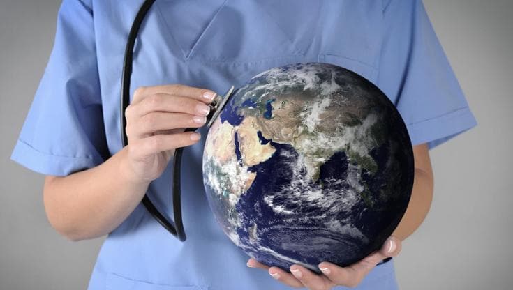 Pandemie, resistenza agli antibiotici, obesità: perché un Paese da solo non può farcela