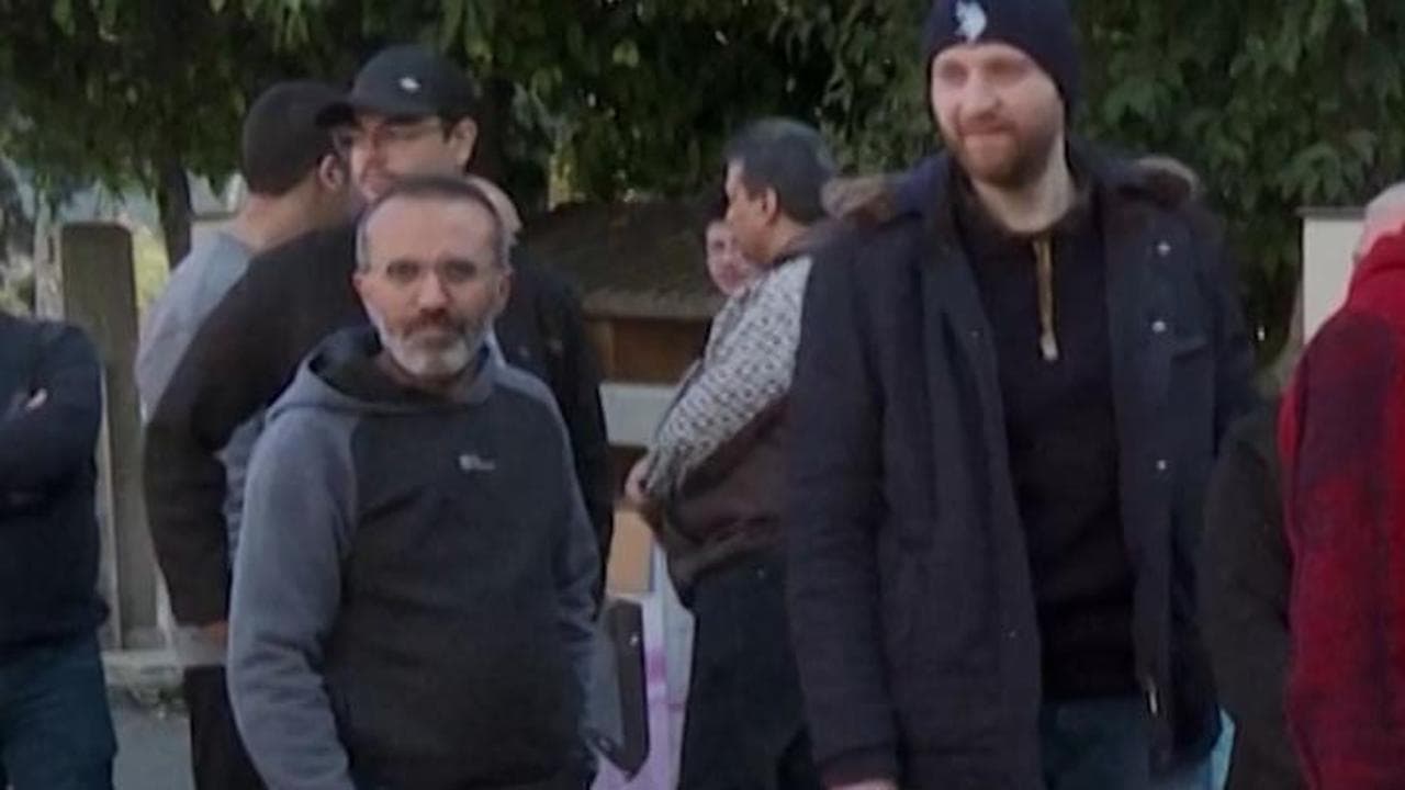 Damasco, tutti in coda per un pezzo di pane e una bombola di gas
