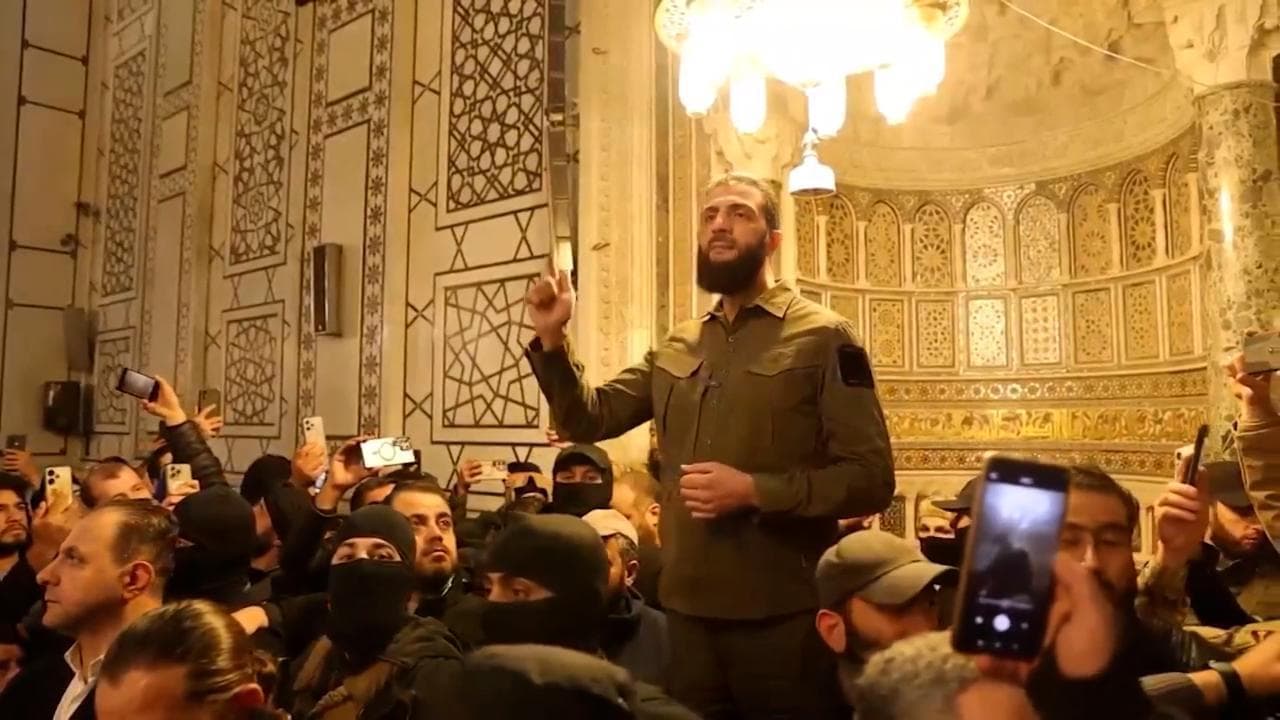 Siria, Al Jolani: "Questa vittoria è per tutta la nazione islamica"