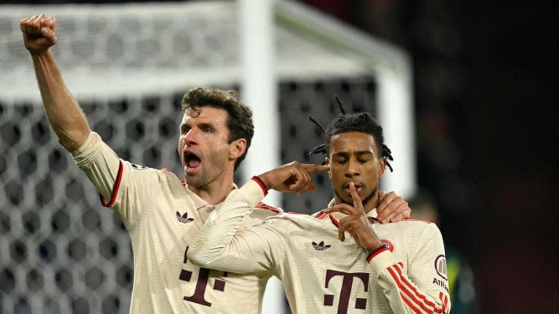 Shakhtar-Bayern: Olise esulta con Muller