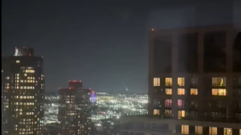 “Ufo nei cieli di New York e New Jersey”: il mistero dei droni che il Pentagono non sa spiegare