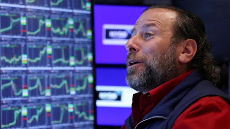Italiani e risparmio: sale la quota di “formichine”, ma nel salvadanaio ci vanno meno soldi