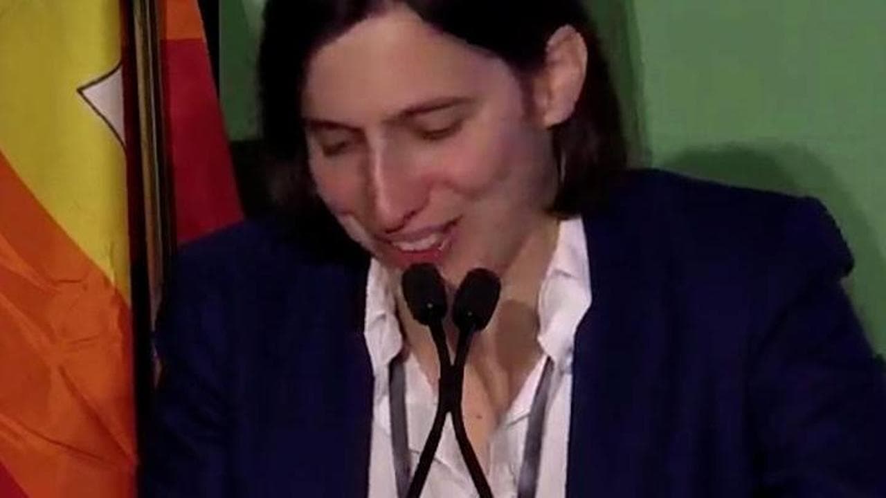 Assemblea Dem: Elly Schlein ricorda la partigiana Iole Mancini e si commuove