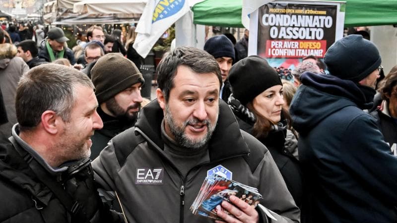 Salvini: "Vasco parli ai parenti delle vittime". L'artista: “Solo un bullo, cambia questa legge!”