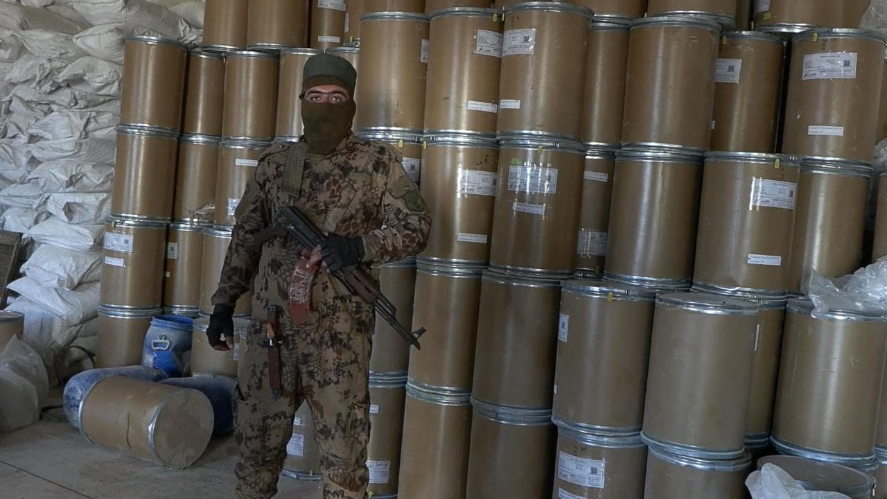 Siria, la famiglia Assad come i narcos: nella villa del fratello del dittatore quintali di droga