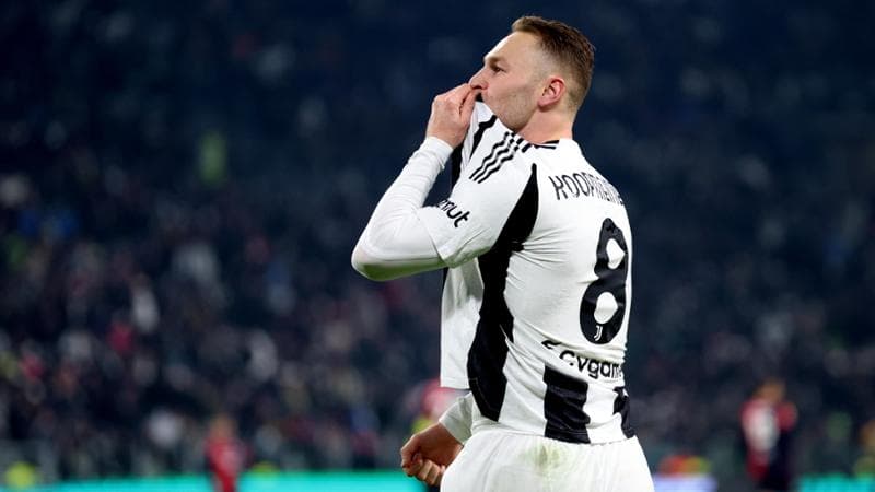 Koopmeiners esulta dopo il gol