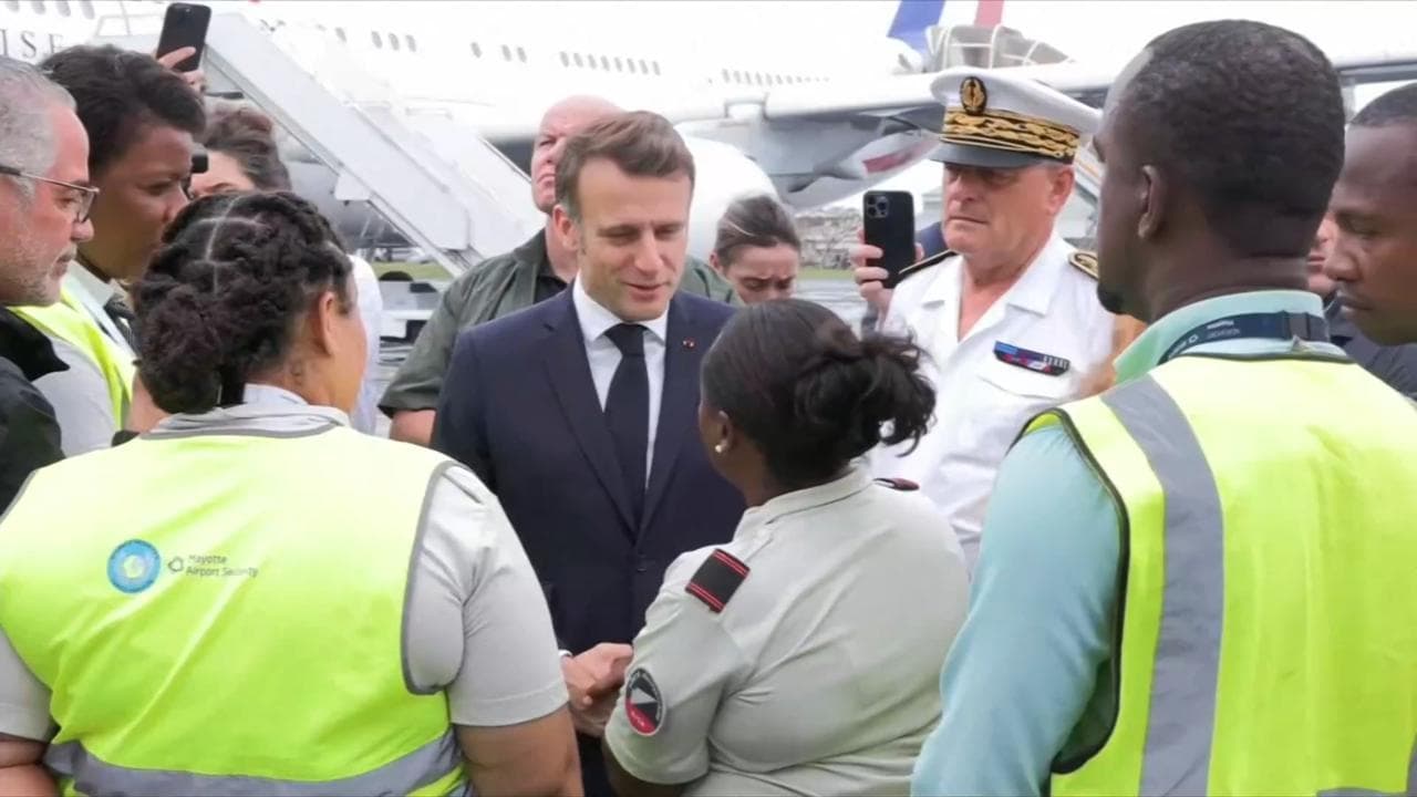 Mayotte: il presidente Macron arriva nell'arcipelago devastato dal ciclone