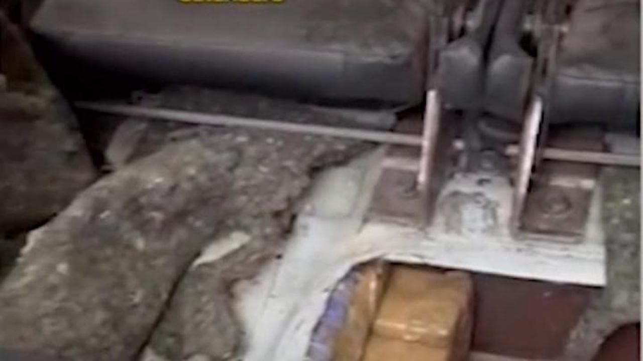 Catanzaro, così avevano nascosto 26 chili di cocaina in un doppio fondo dell'auto