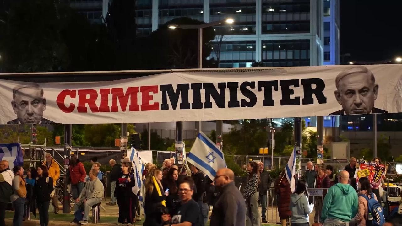 Tel Aviv: gli israeliani in piazza chiedono cessate il fuoco a Gaza e liberazione degli ostaggi