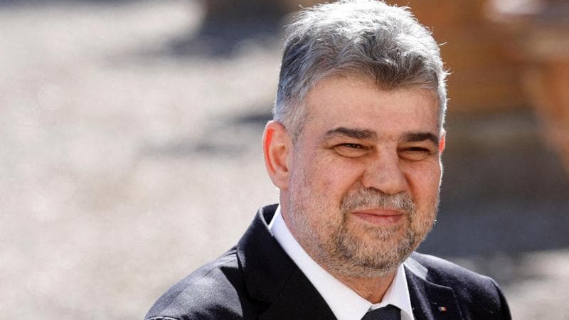 Romania, il presidente dà l’incarico al pro-Ue Ciolacu di formare il nuovo governo