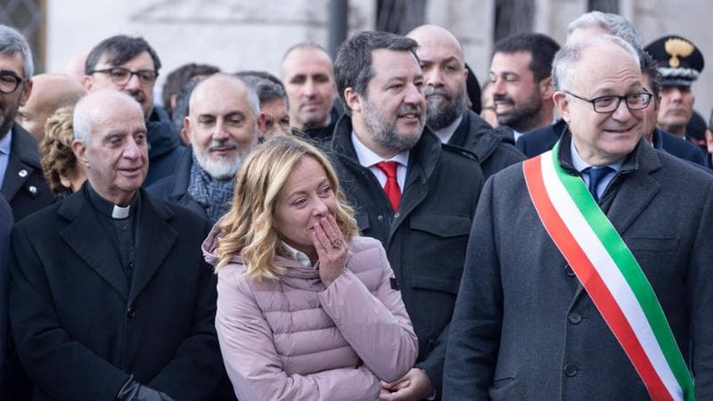 Matteo Salvini con Giorgia Meloni e il sindaco Gualtieri all'inaugurazione di Piazza Pia a Roma