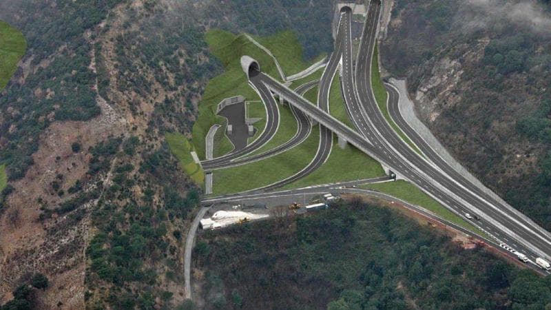 Autostrade, i fondi frenano il piano. Scontro su 36 miliardi di investimenti