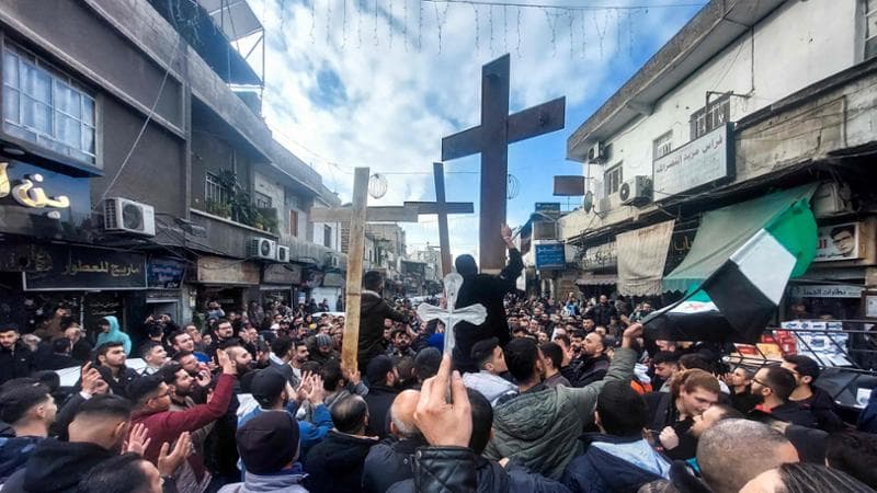 Siria, colloqui con gli italiani: al centro la tutela dei cristiani