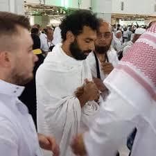 Mohamed Salah in visita alla Mecca