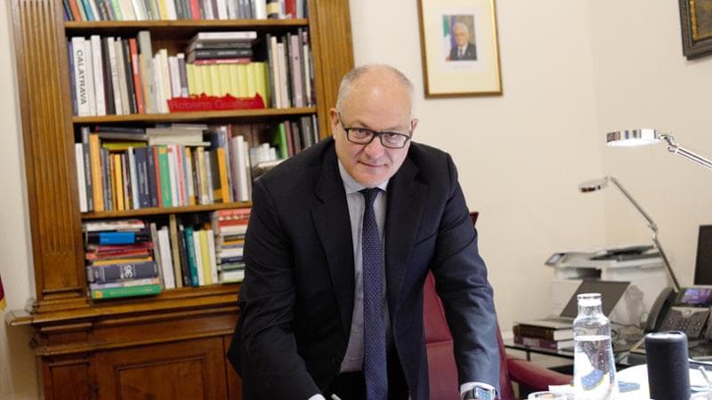 Gualtieri: “Bene il metodo Giubileo ma con Meloni restano grandi differenze”