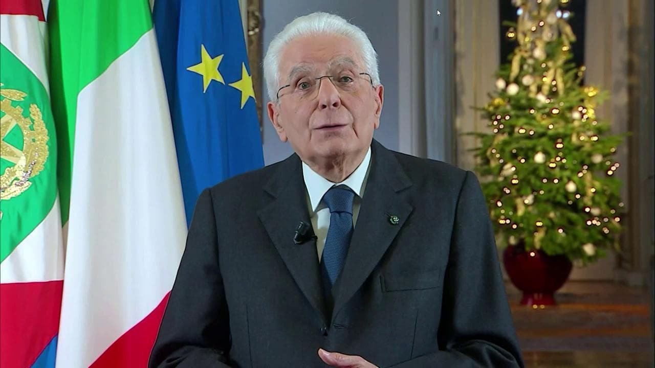L'allarme di Mattarella sulla sanità: "Lunghe liste d'attesa e tanti rinunciano alle cure"