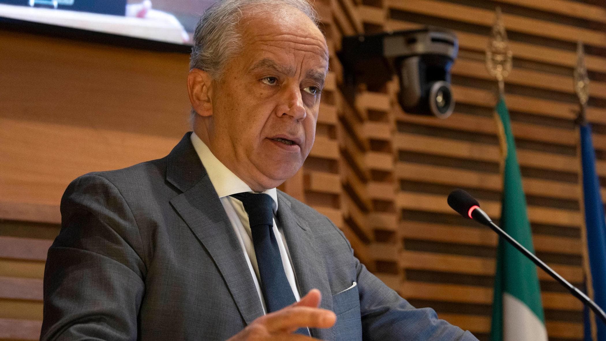 “Artık yük” tabiri Piantedosi'ye ait değil