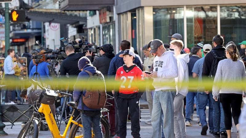 Le testimonianze da Burbon Street: “Ha accelerato sulla folla, i corpi volavano ovunque”