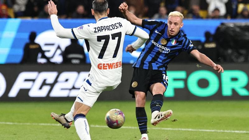 Frattesi in azione contro l'Atalanta