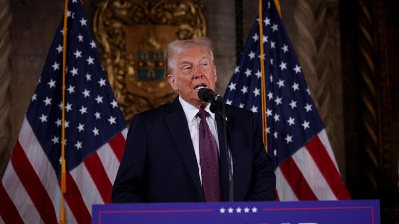 Trump: “Groenlandia e Panama, pronti a usare la forza”. E mostra la cartina con il Canada negli Usa