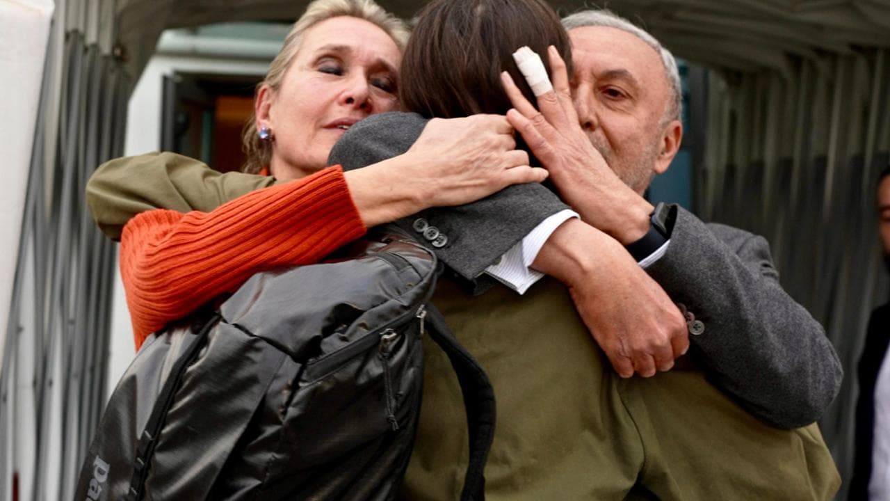 CECILIA SALA ARRIVA ALL'AEROPORTO DI CIAMPINO