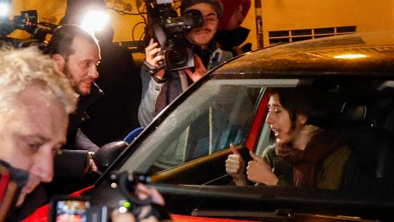 La giornalista Cecilia Sala rientra nella sua abitazione, Roma 8 gennaio 2025. ANSA/FABIO FRUSTACI