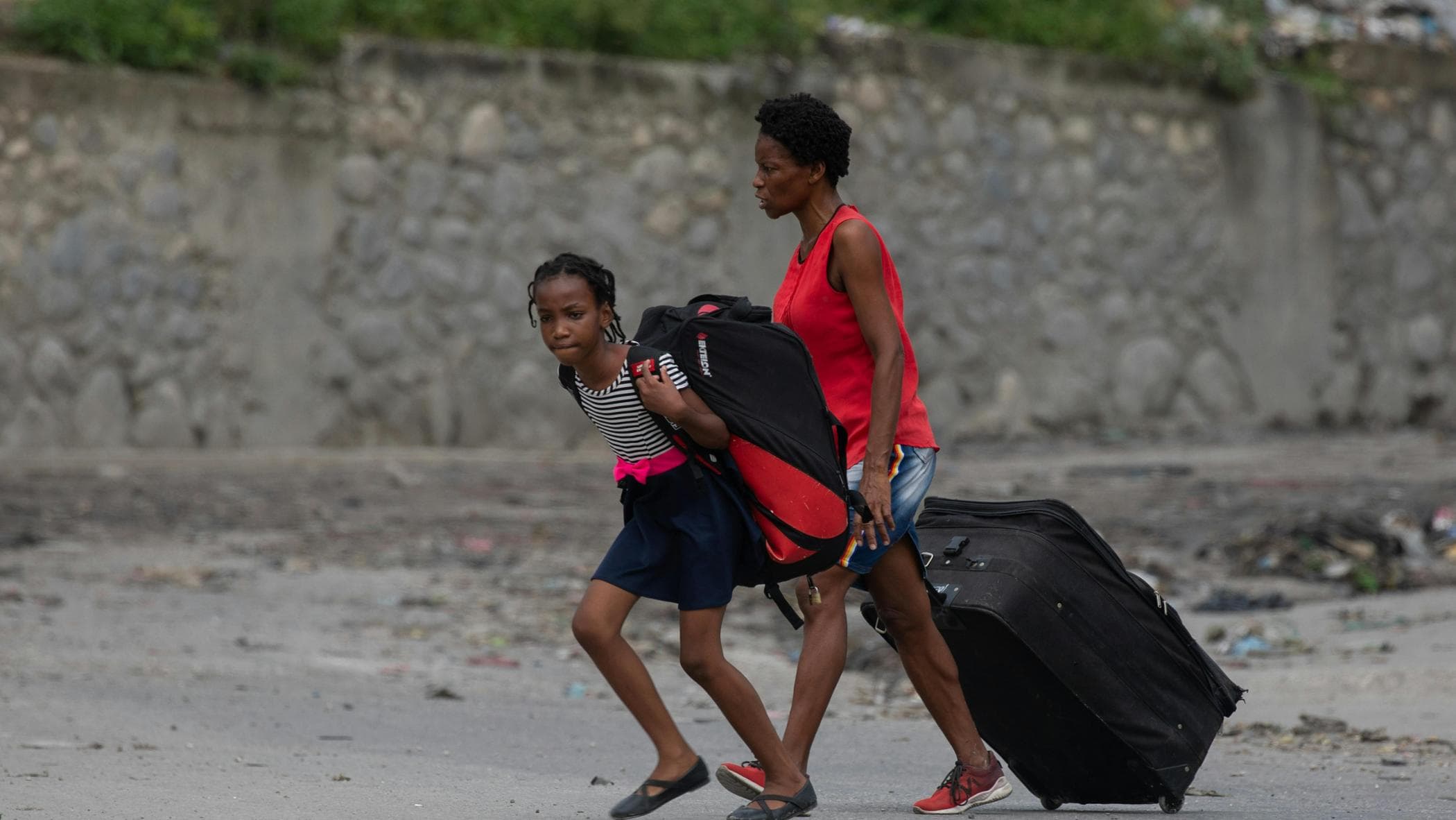 Haiti, 2010 depreminden sonra doğan ve yerinden edilmiş insanlar tarafından büyütülen çocukların kesintiye uğrayan çocukluğu