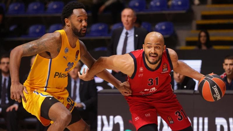 Shavon Shields in azione