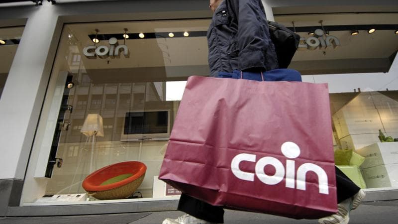 Coin sempre più in bilico: aumentano debiti e chiusure aspettando i giudici e Ovs