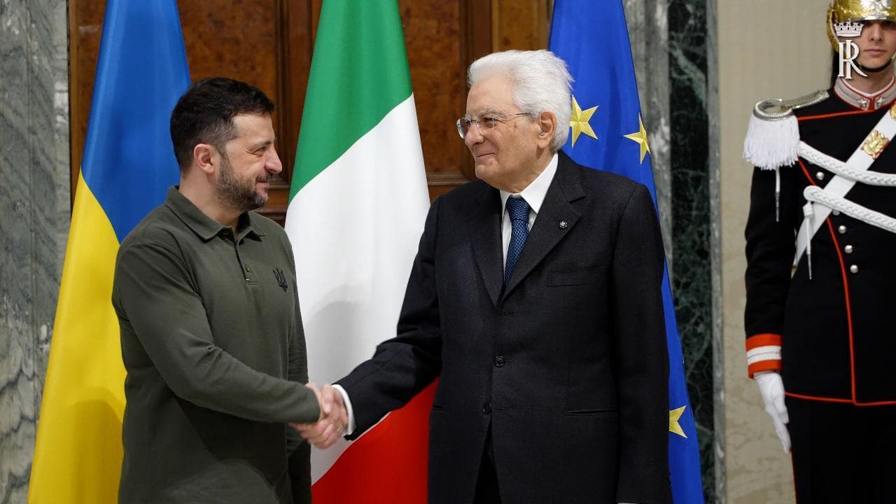 Mattarella riceve Zelensky: "Bentornato a Roma: pieno, costante e inalterato sostegno a Kiev"