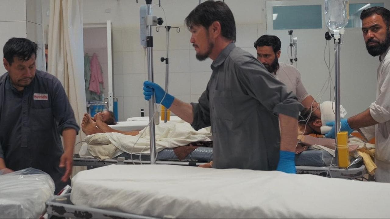 La lunga notte dell'Afghanistan: arriva in Italia il documentario Emergency