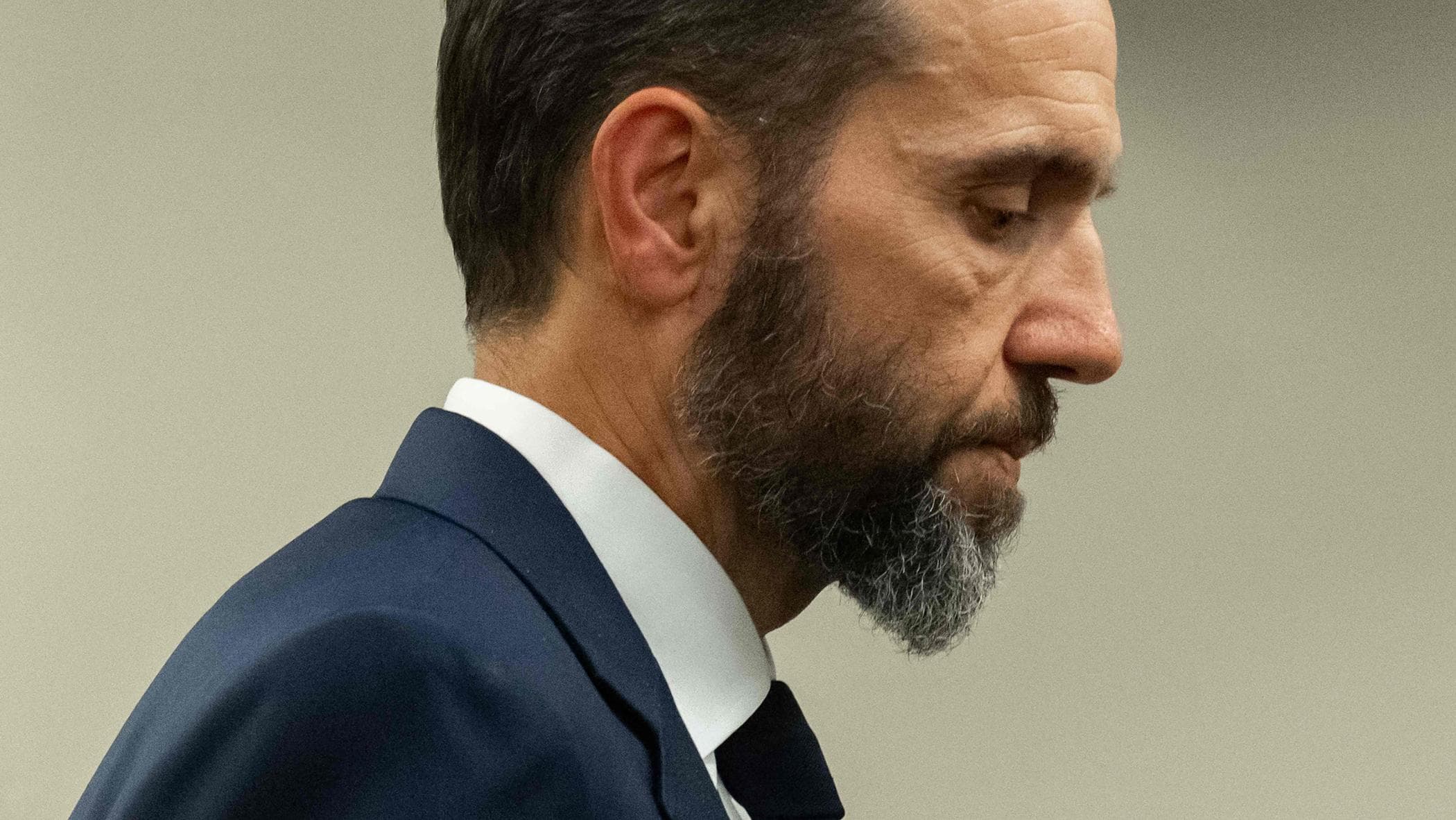 スミス特別検察官が辞任、トランプ氏「堕落し、手ぶらで町を去る」