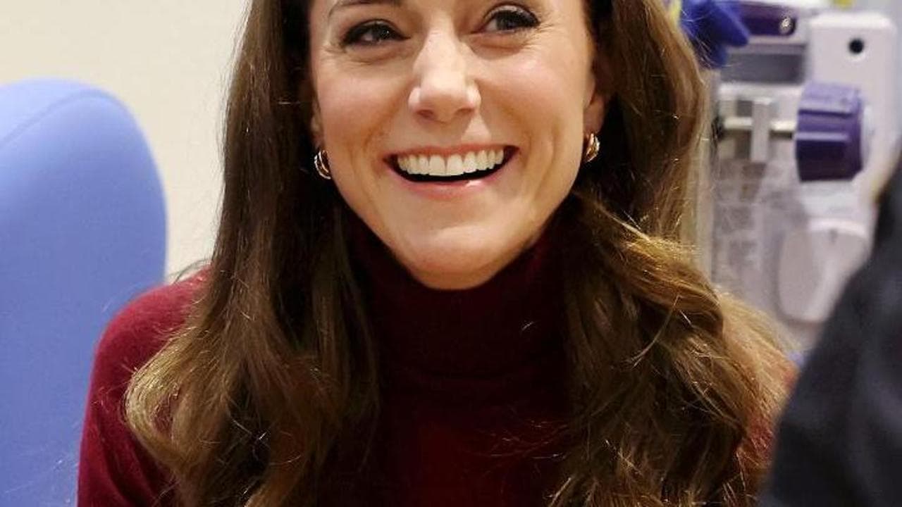 Kate Middleton visita il Royal Marsden Hospital di Londra, dov'è stata curata per il cancro