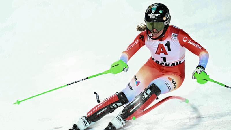 La svizzera Camille Rast nello slalom di Flachau