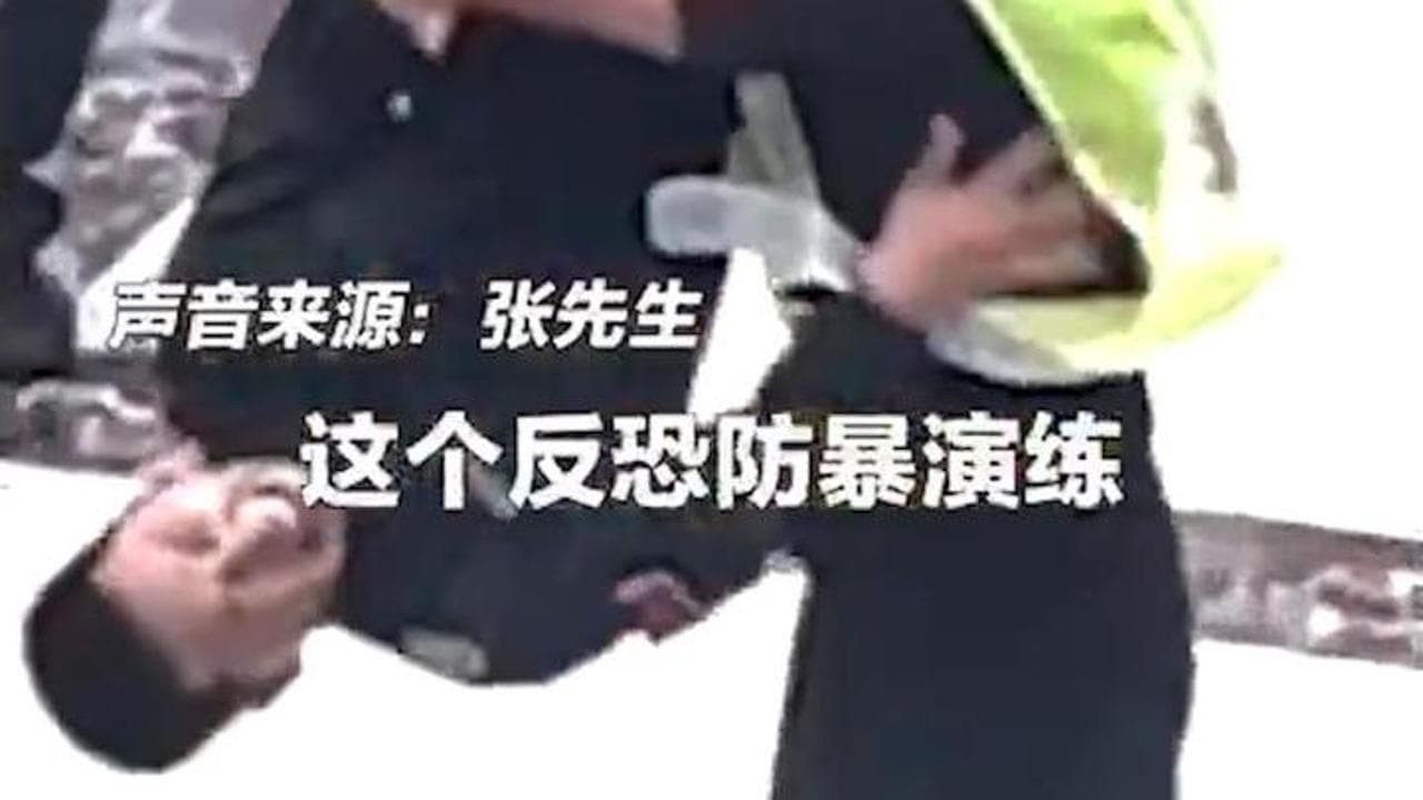 Cina, l'esercitazione della polizia sembra un film d'azione
