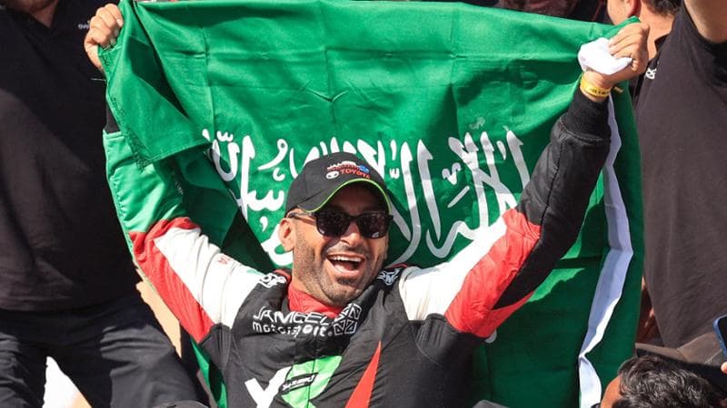 Yazeed Al Rajhi festeggia la vittoria