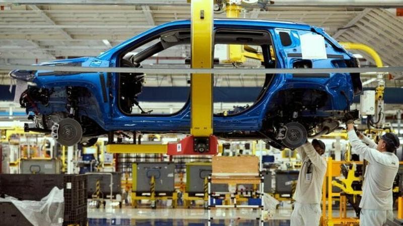 Auto, ritirati 53 licenziamenti a Melfi. L’indotto scommette sul piano Stellantis